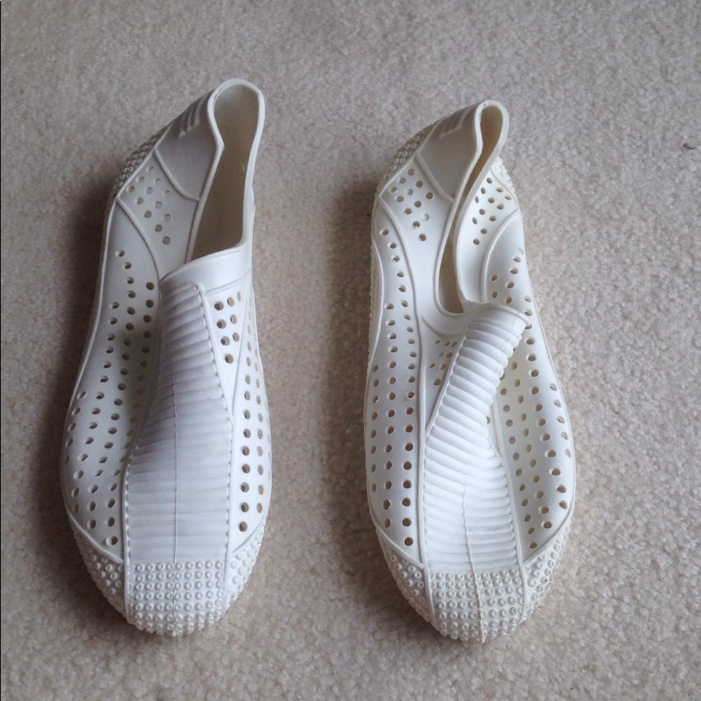 Stylish rubber pool/beach shoes made in France